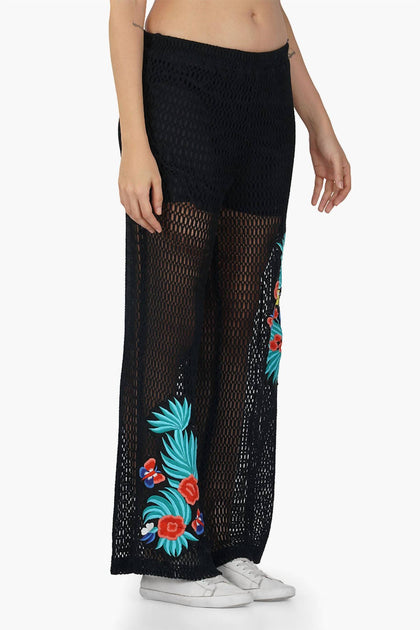 America & Beyond Crochet With Patches Pant Black Medium 3