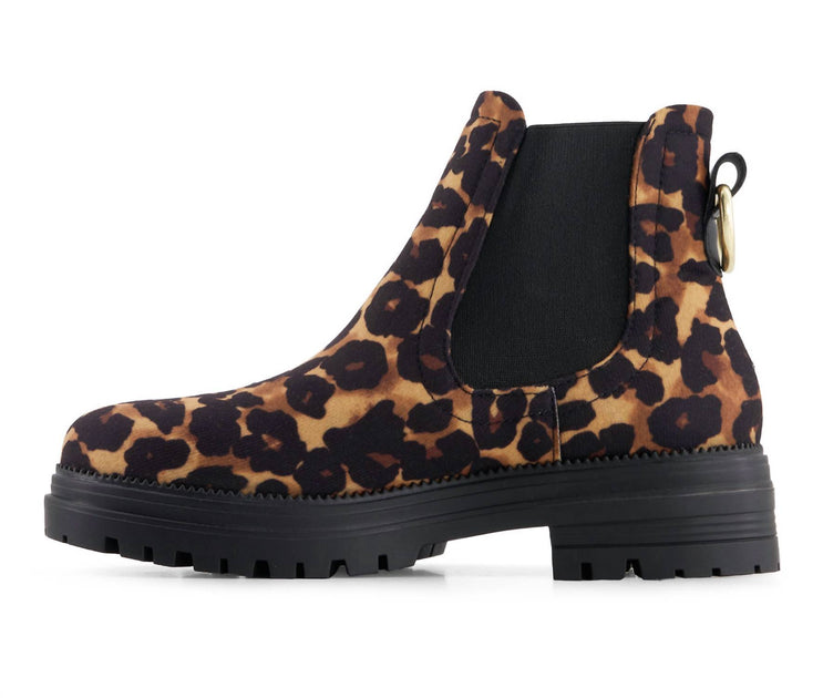 Andrea Women's Chelsea Boots Animal Print US 6 3