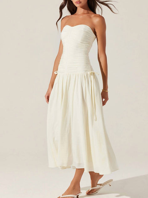ASTR Zori Strapless Dress In Cream | ShopSimon