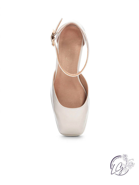 Chinese Laundry Oaklen Platform Pump White US 9 4