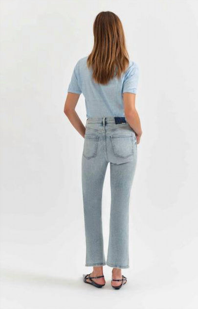 Daze Shy Girl Crop Flare Jean Blue 25 3