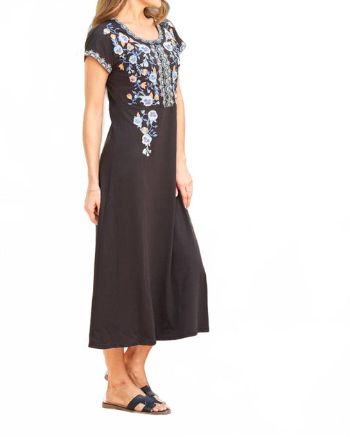 PAPARAZZI Jersey Knit Embroidered Maxi Dress Black Small 4