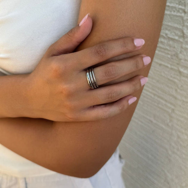 Adornia Stacking Band Set Silver US 6 4