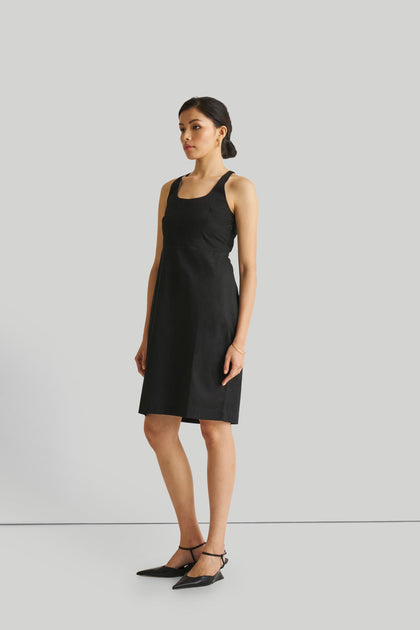 Reistor Fitted Knee Length Dress Black XS 4