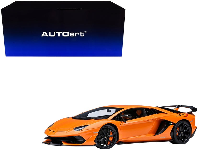 Diecast Model Autoart Lamborghini Aventador SVJ Arancio Atlas