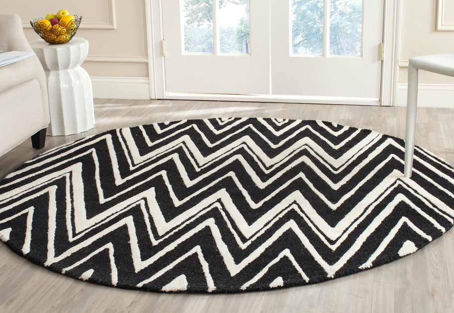 Safavieh Cambridge Teppich Schwarz/Elfenbein 4