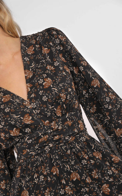 Sadie & Sage Timeless Romper Black Small 4