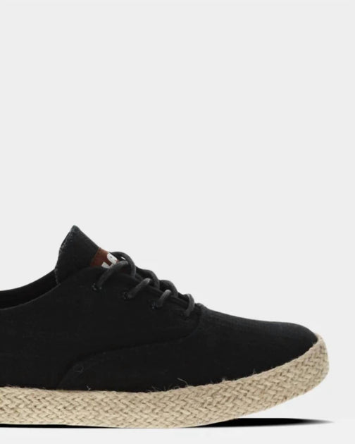 Lamo Carey Lace-Up Sneaker Black US 7 3
