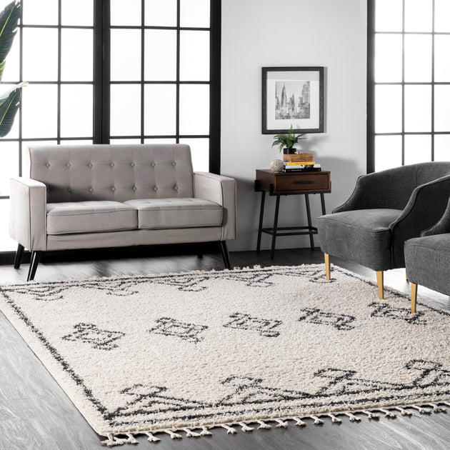 nuLOOM Mackie Moroccan Diamond Tassel Area Rug 2