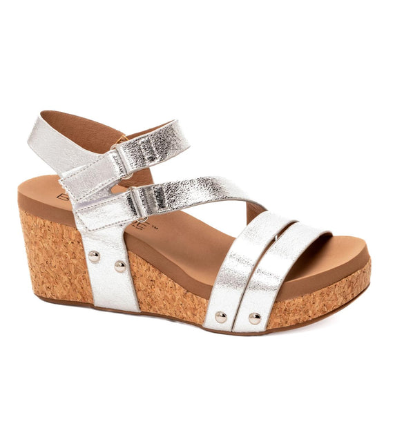 Corkys Giggle Wedge Sandal White US 9 2