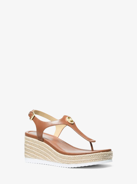 Michael Kors Val Leather Thong Wedge Sandal Brown US 5.5 2