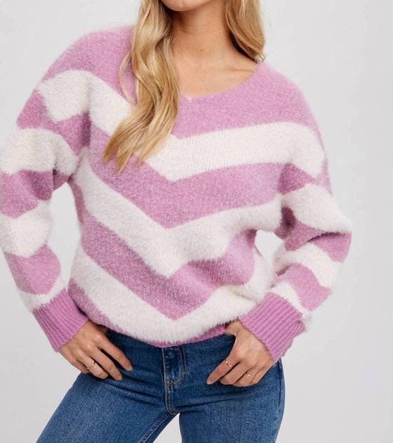 BluIvy Chevron Soft Fuzzy Pullover Pink Medium/Large 2