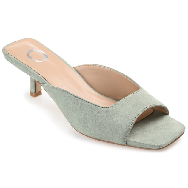Journee Collection Larna Pump Pink 9.5 2