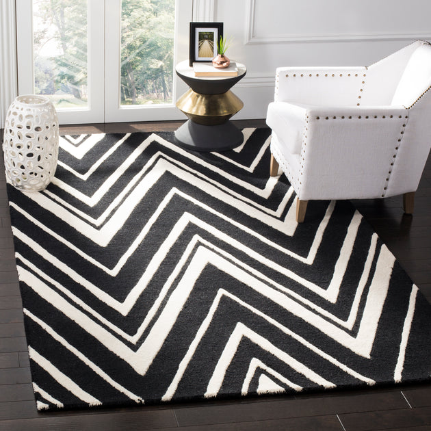 Safavieh Cambridge Teppich Schwarz/Elfenbein 2