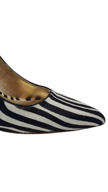 Claire Flowers Daphne Pumps White US 8.5 3