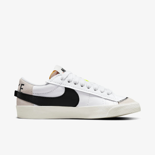 Nike Blazer Low 77 Jumbo DN2158-101 Sneakers White Black US 7 3