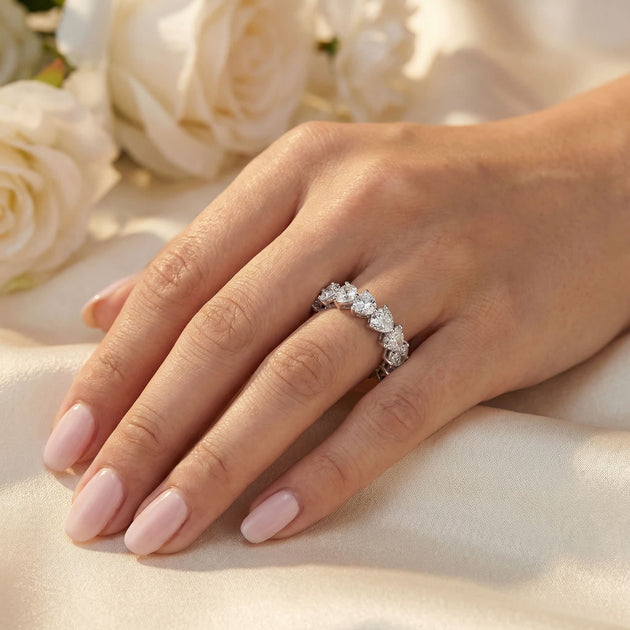 Pompeii3 Heart Shape Diamond Eternity Ring 14k Gold US 5.5 6