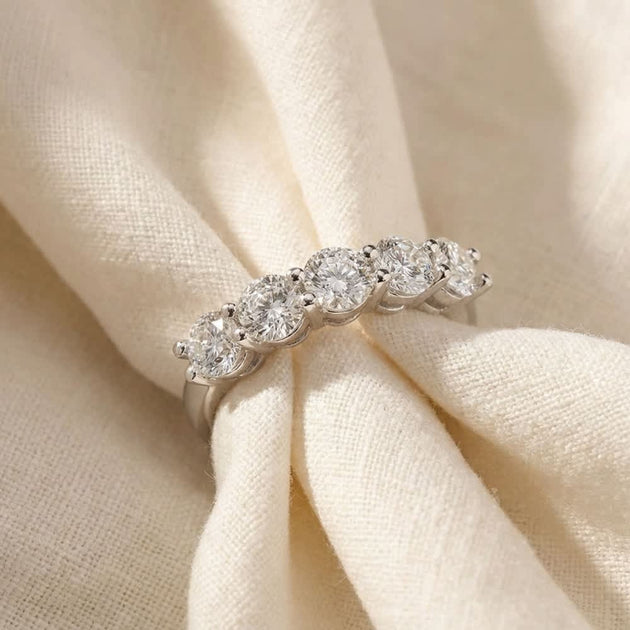 Pompeii3 5-Stone Lab Grown Diamond Ring White Gold US 7 4
