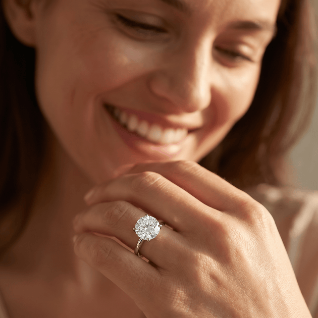 Pompeii3 Hidden Halo Diamond Engagement Ring Silver US 6 4