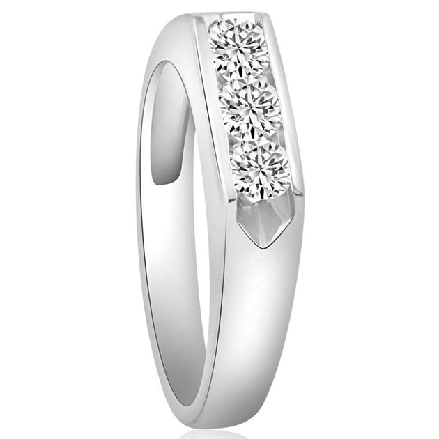 Pompeii3 Three Stone Diamond Ring Yellow Gold US 8 4