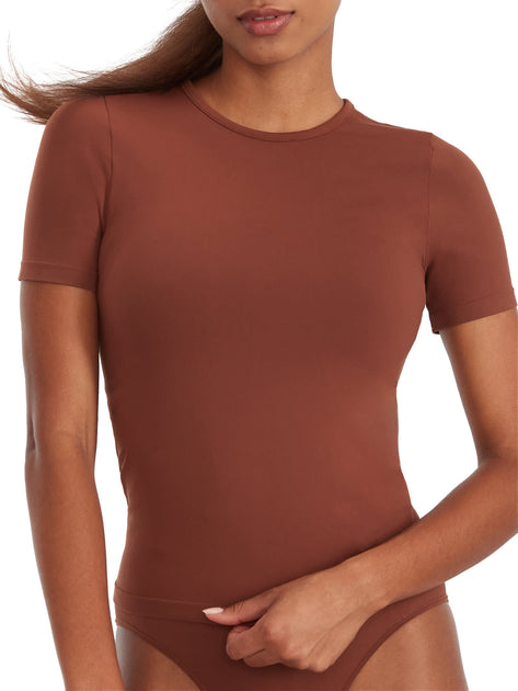 Bare Smoothing Seamless T-Shirt Black Size M 2