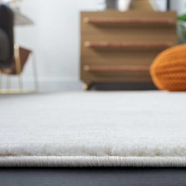 Safavieh VSN606 Vision Rug White 3