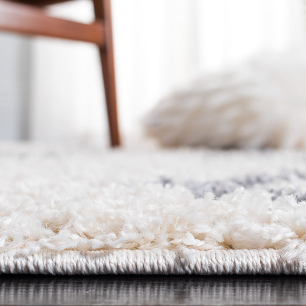 Safavieh Venus Shag Rug 3