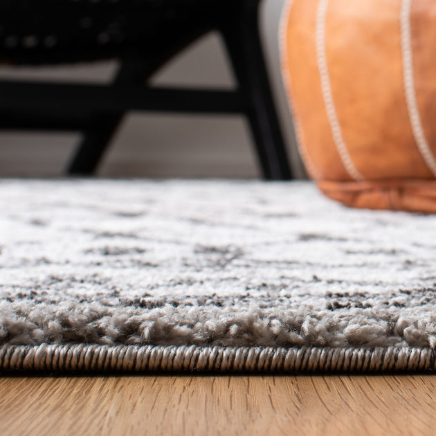 Safavieh Tunisia Collection Rug 3