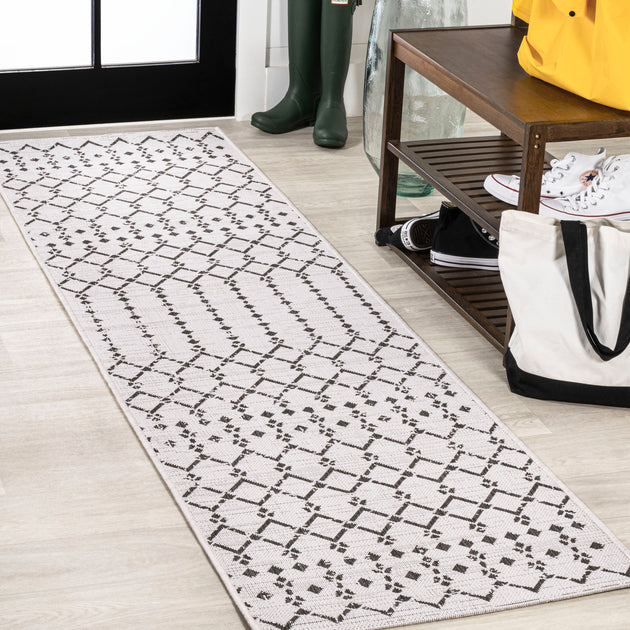 Jonathan Y Ourika Geometric Flatweave Runner Rug Cream/Black 2