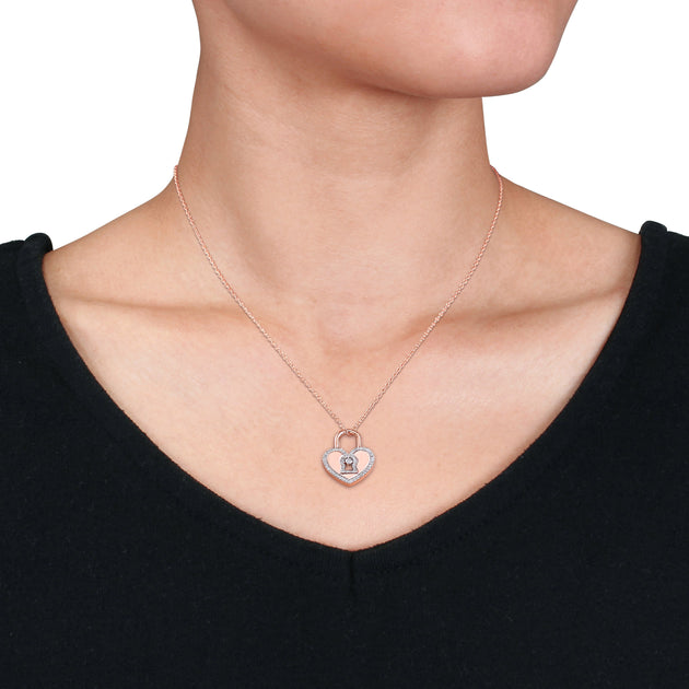 Mimi & Max Heart Lock Pendant White 4