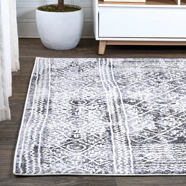 Jonathan Y Iften Area Rug Black/Ivory 4