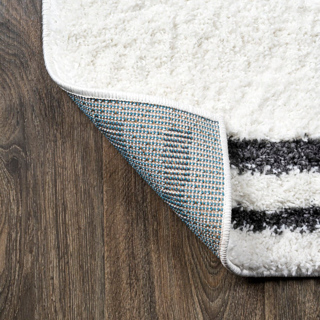 Jonathan Y Petra Geometric Shag Area Rug Ivory/Black 3