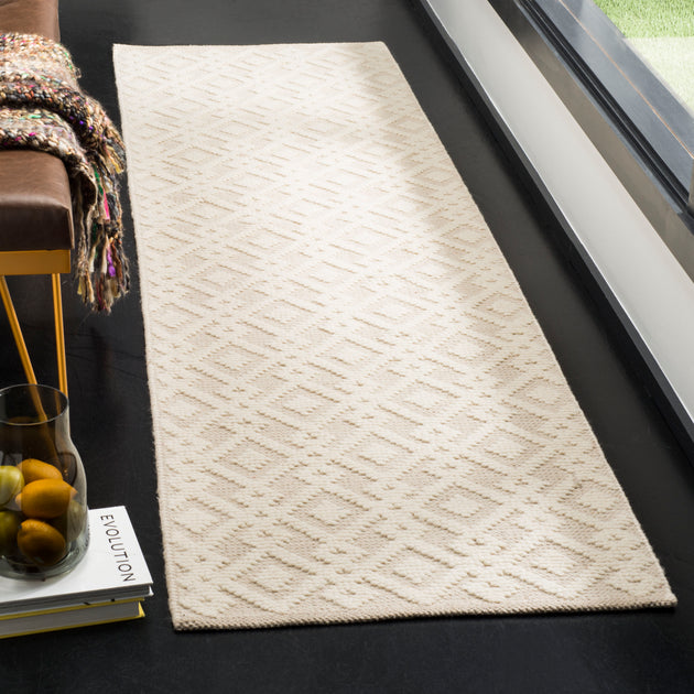 Safavieh VRM102 Rug 3