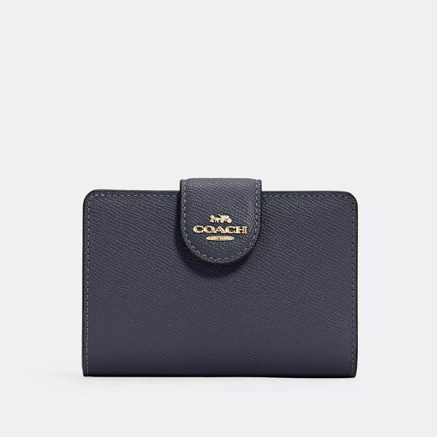 BNWT store Coach Medium Corner Zip Wallet With Quilting