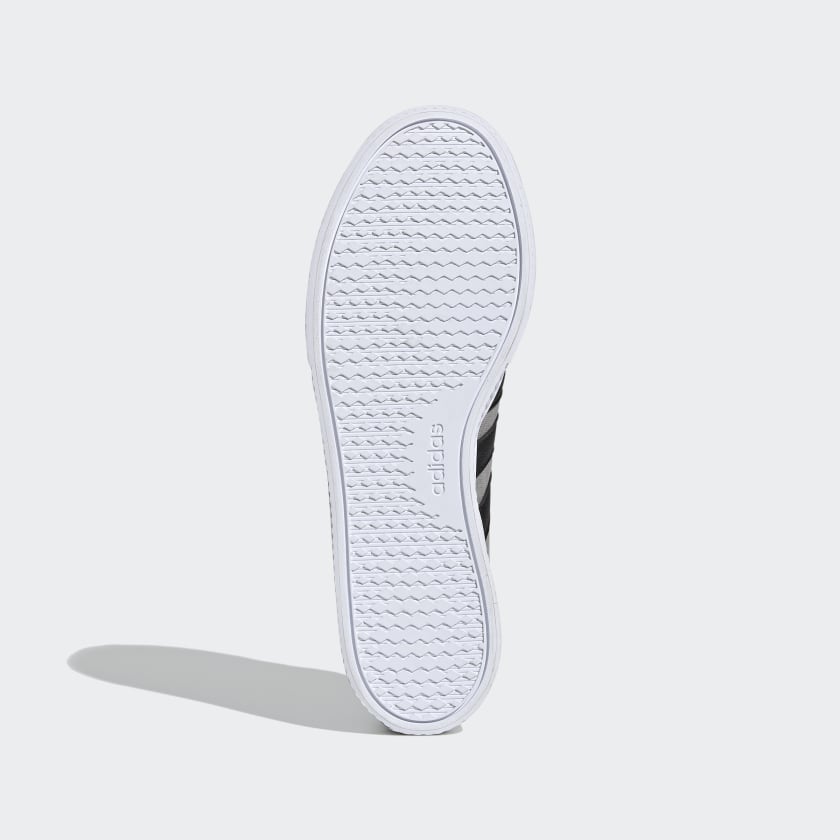 adidas Men's Daily 3.0 Shoes | ShopSimon
