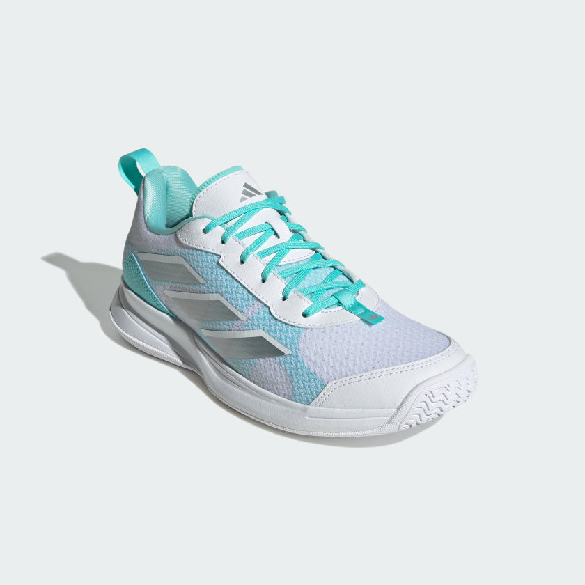 adidas Women's Avaflash Low Tennis Shoes