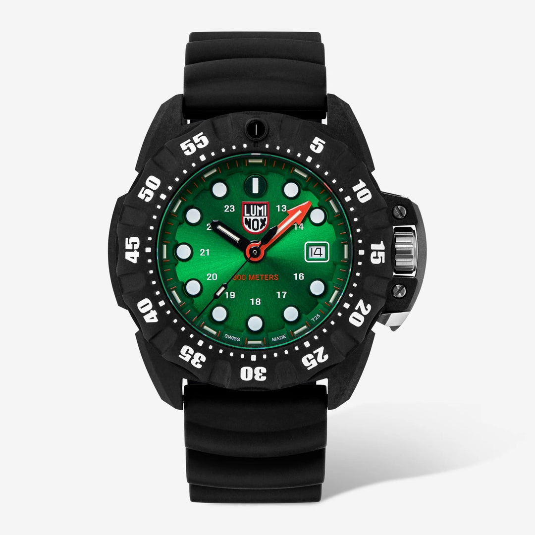 Luminox Scott Cassell Deep Dive Men's Xs.1567 Green Dial Watch