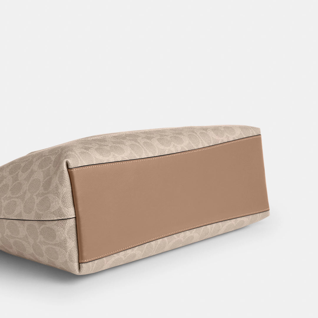 Coach Outlet Station Tote Bag In Signature Canvas | ShopSimon