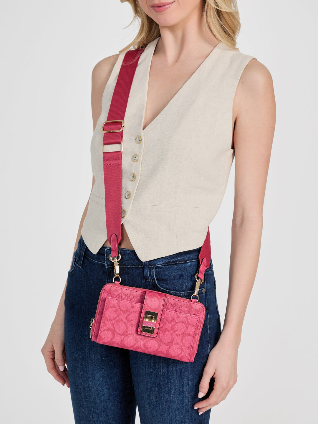 アングロ＆カンパニー G＋icon GCB4104 Guess Factory Conway G Logo Mini Phone Crossbody | ShopSimon