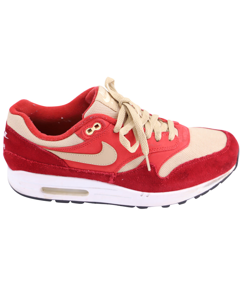 air max red curry