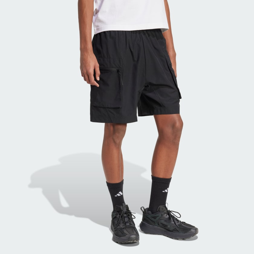 【Adidas コリア】 City Escape Woven Shorts adidas Men's City Escape Woven Shorts | ShopSimon