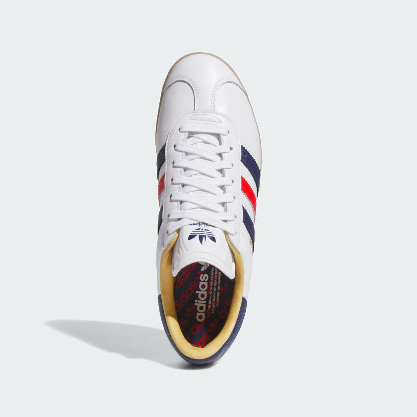 adidas Men's Gazelle Leather Spikeless Golf Shoes