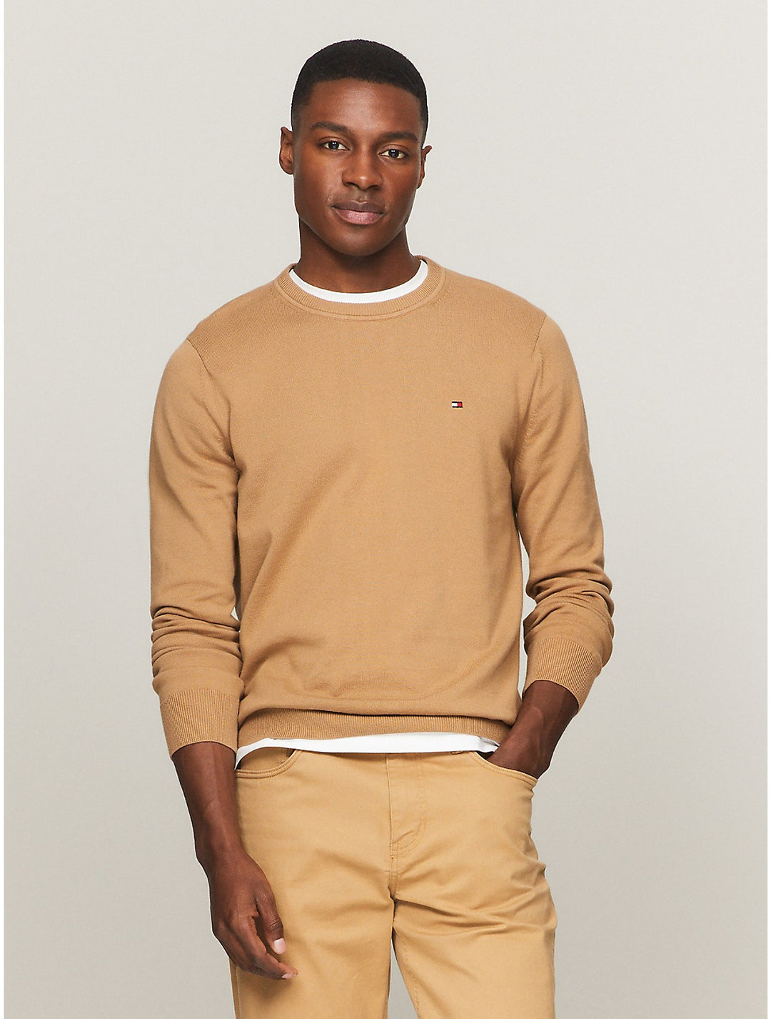 Tommy Hilfiger Men's Flag Logo Crewneck Sweater | ShopSimon