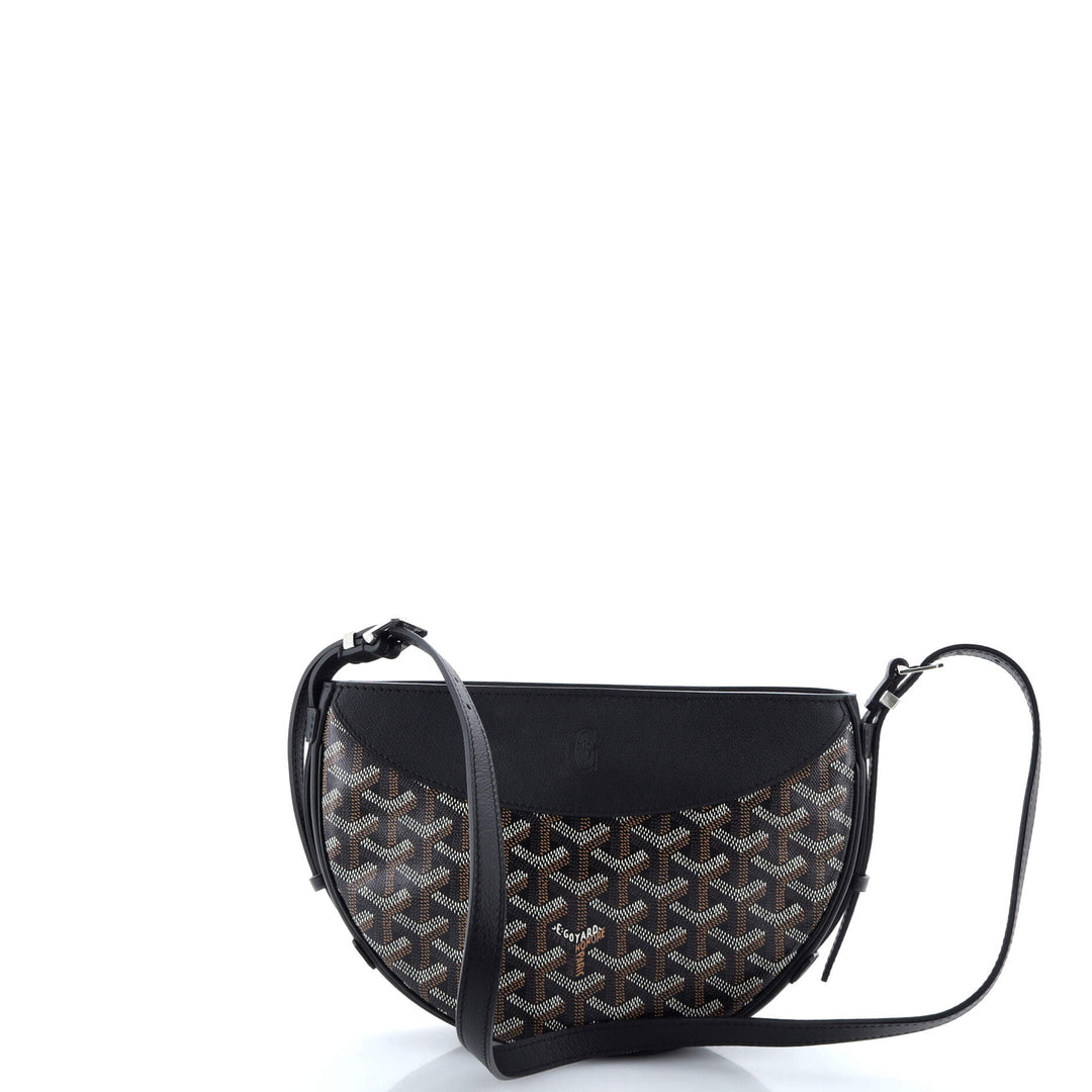 【GOYARD】Hirondelle ショルダーバッグ Goyard Jumps On the Half-Moon Trend With the New Hirondelle