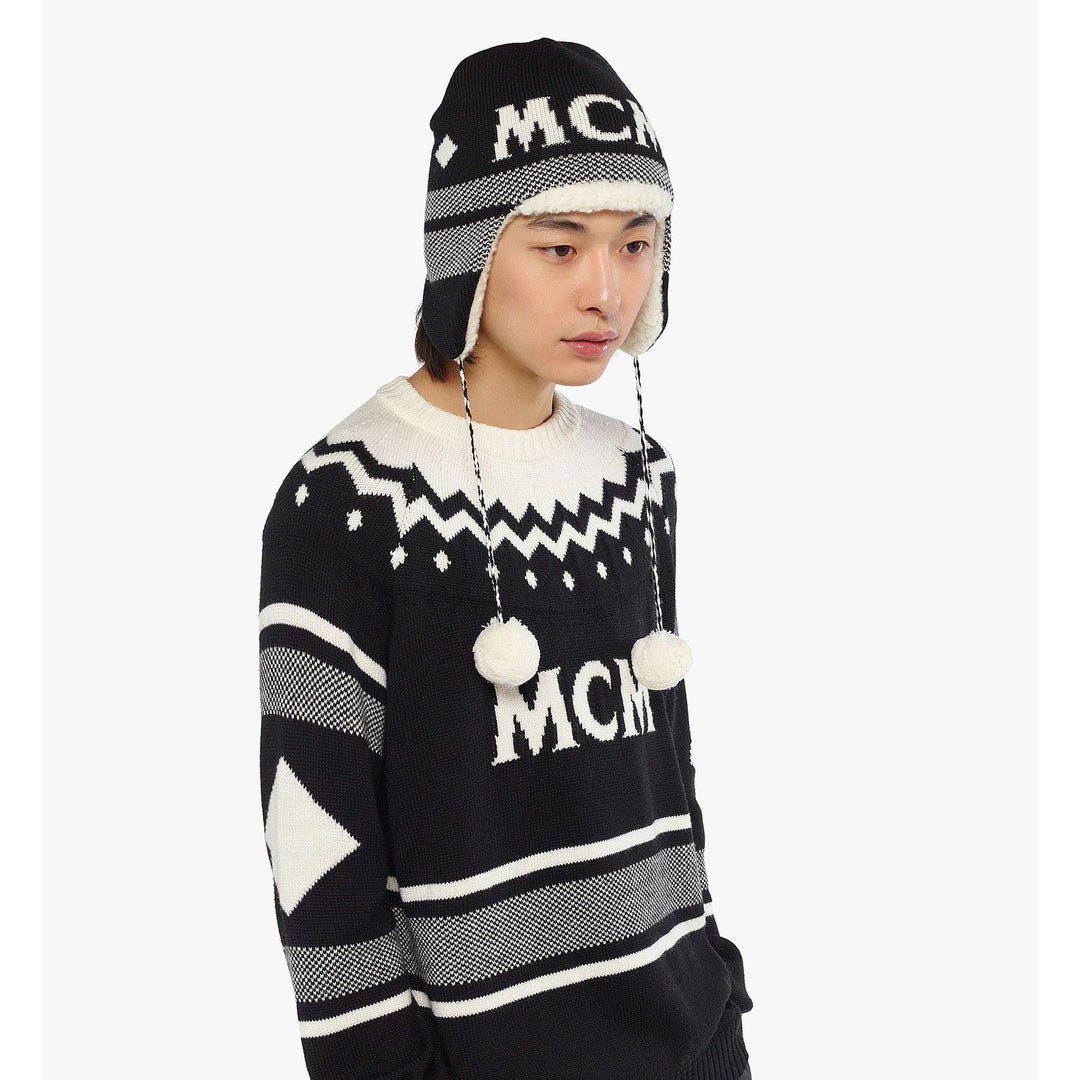 MCM Reversible Shapka Hat In Après Ski Wool in Black and White NWT Unisex Apres Black and White Pom Beanie, Warm and Chic for Women  main image 4