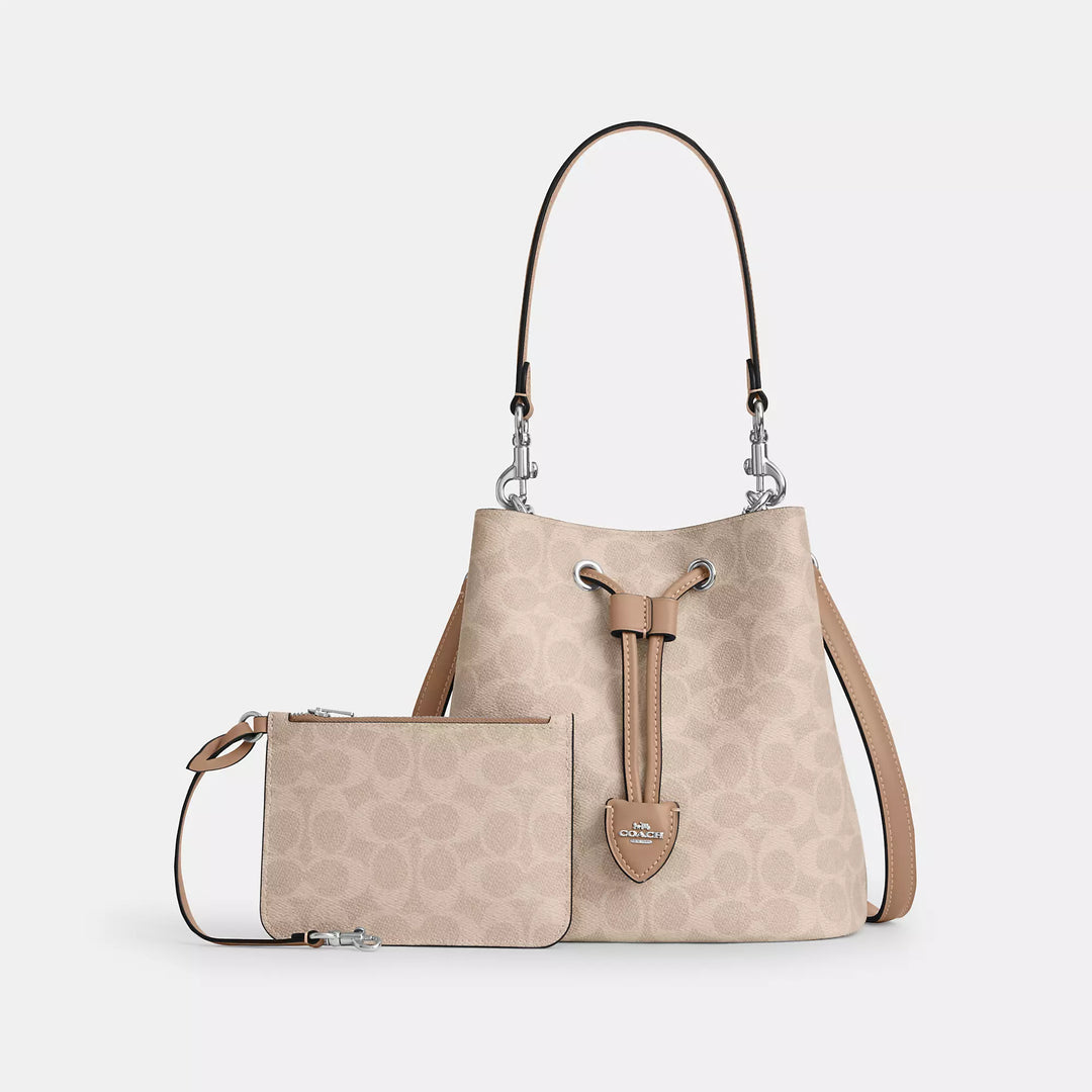 【Coach】Rowan Bucket Bag In Signature Canvas ◆国内発送◆ Coach Outlet Rowan Bucket Bag In Signature Canvas | ShopSimon