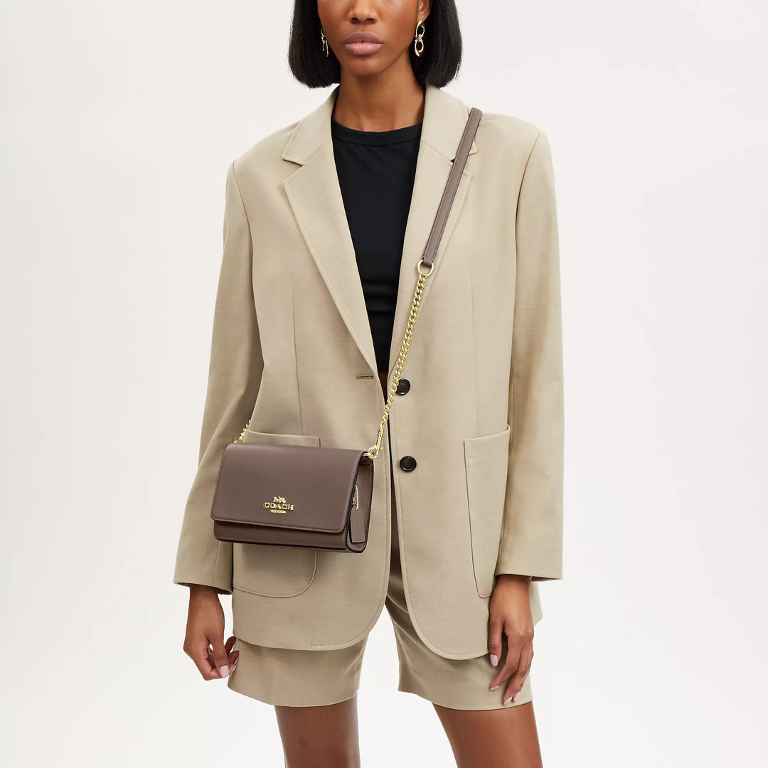 コ−チレザー フラップバッグ ベージュ Coach Outlet Flap Crossbody | ShopSimon