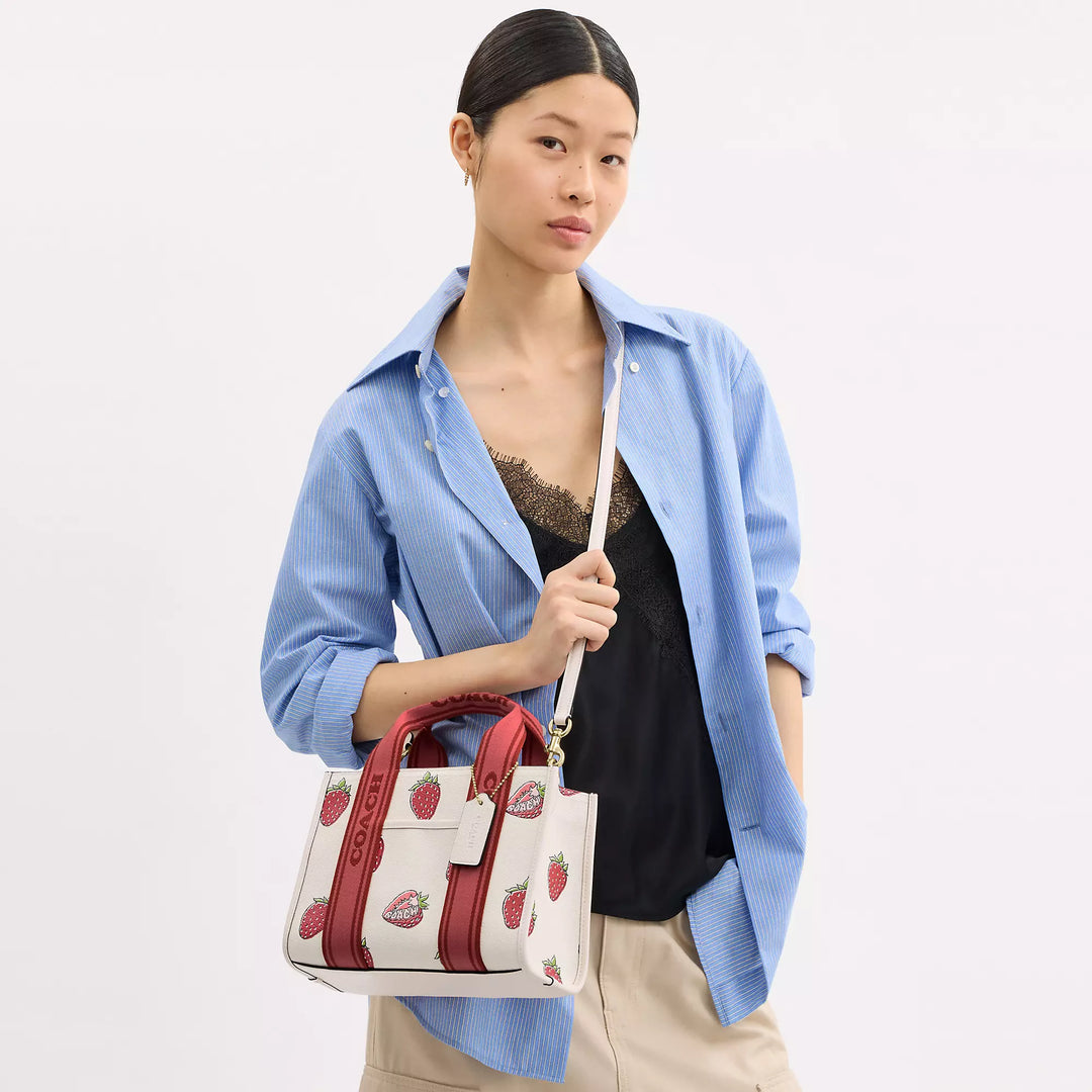【COACH】フルーツ☆Smith Tote Bag 24☆スミス・ミニトート COACH NWT SMITH TOTE BAG 24 WITH STRAWBERRY PRINT CHALK