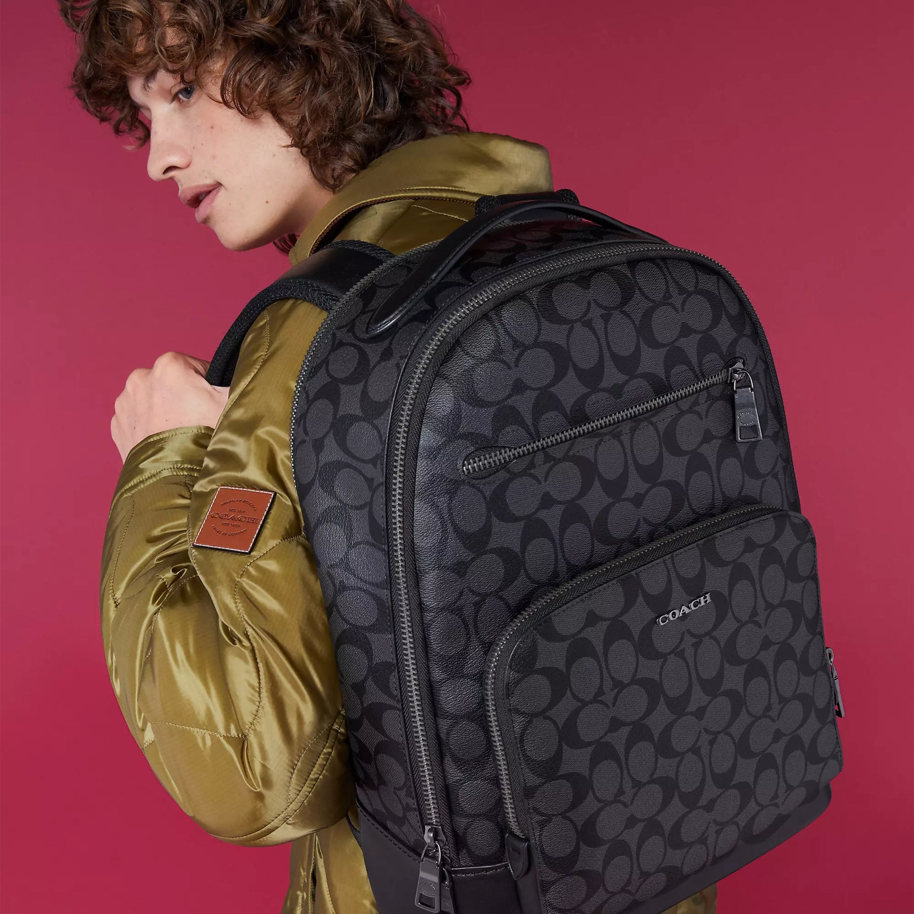coach backpack in signature canvas COACH Warner Backpack CW211 QBNRX TAN Combining effortless style and major functionality our Hitch takes you to work weekends and everywhere in between Coach Outlet Ethan Backpack In