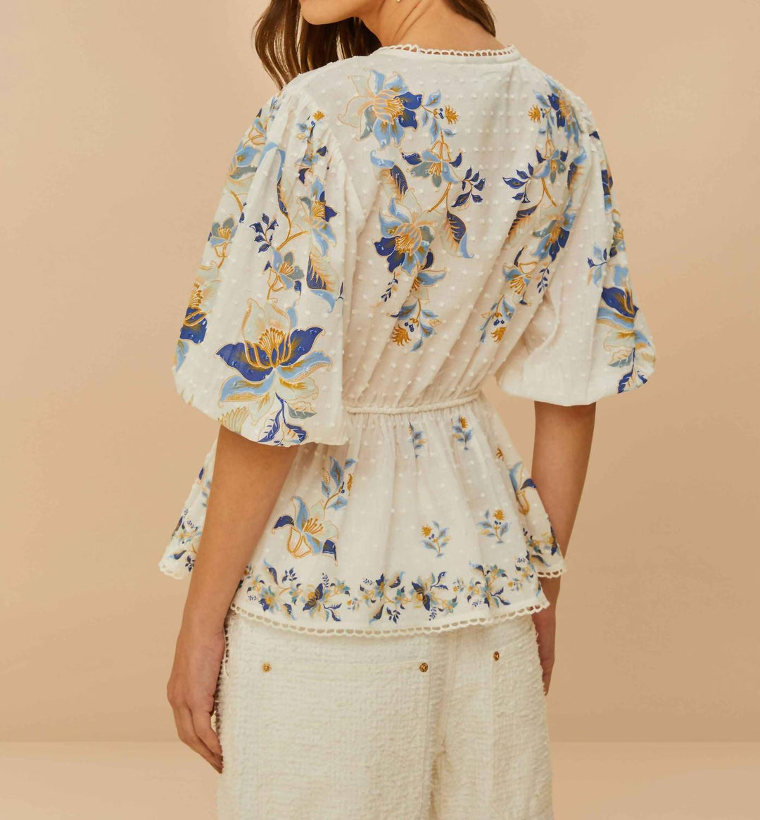 FARM RIO Mystic Blue Lotus Dreamscape Blouse In Off-White
